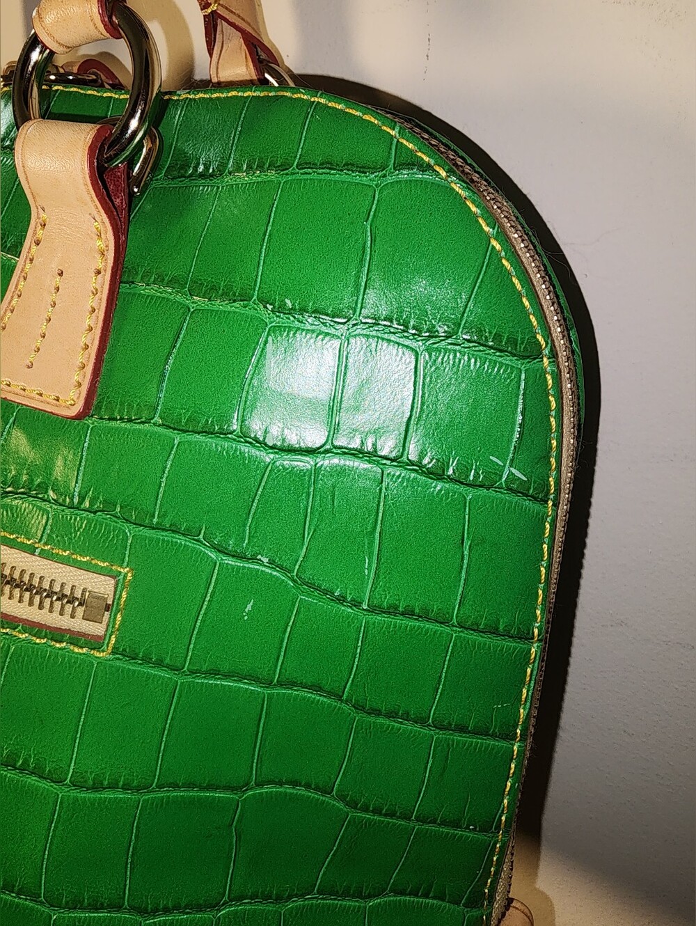 Dooney And Bourke Green Croc Embossed Satchel Tan Trim Purse Crossbody - Picture 6 of 11